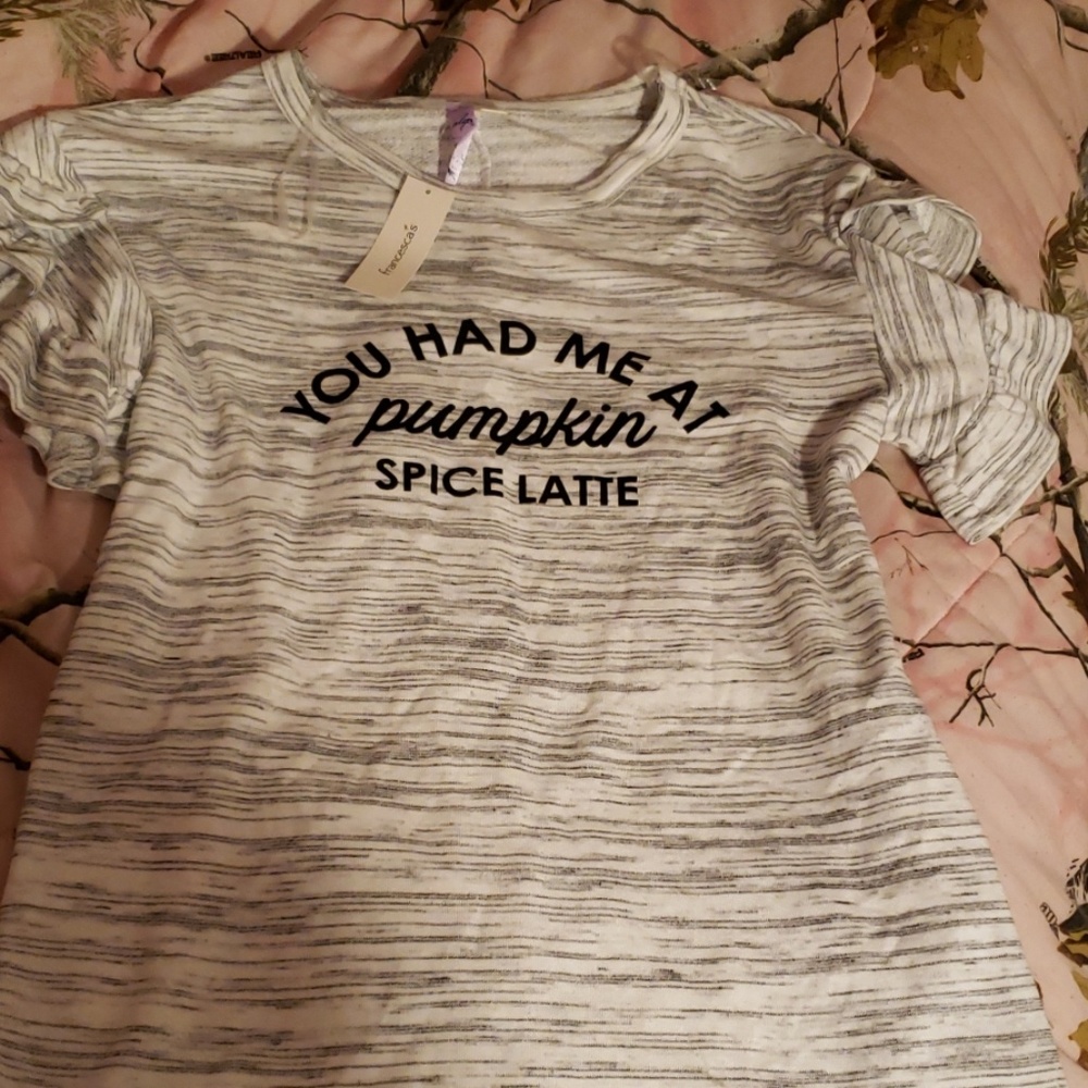 Nwt ruffle sleeve tee